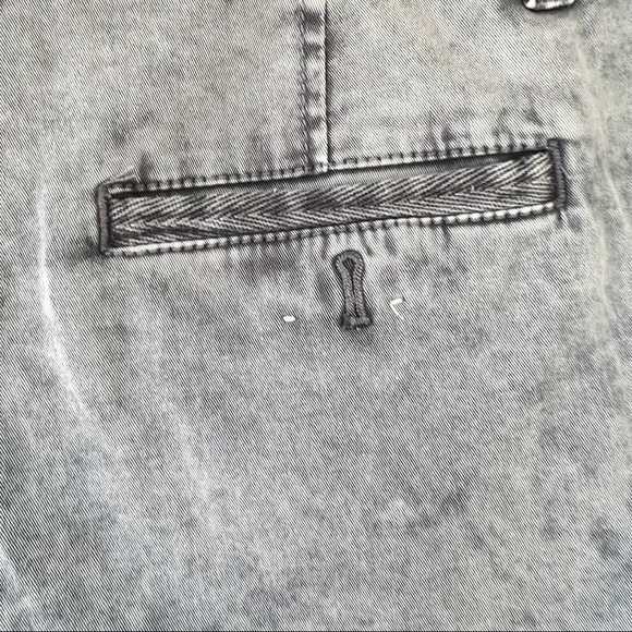 ANTHROPOLOGIE RELAXED JEAN SHORTS NWOT SIZE 28 - Picture 4 of 9